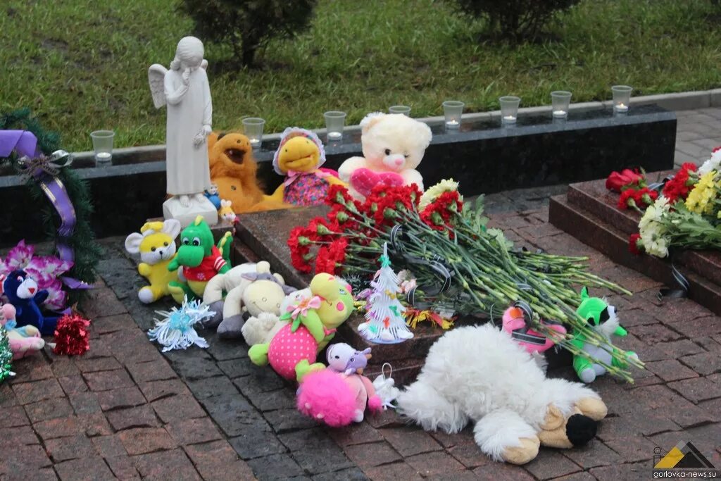 Спас дети донбасса