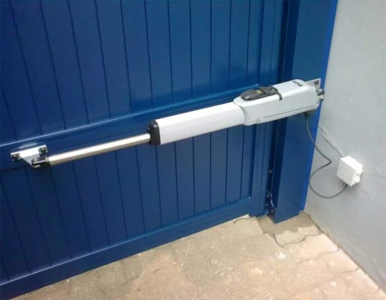 Hormann rotamatic 2. Ворота распашные автоматические с эл. Механизм распашных ворот с электроприводом. Кронштейны для распашных ворот doorhan. Came a5000 привод для распашных ворот.