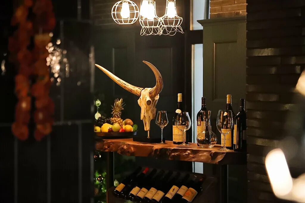 лофт уфа бар ресторан. оттоман стейк хаус. оттоман ул чернышевского 69. Ottoman ресторан уфа. дом чернышевского 69 уфа.