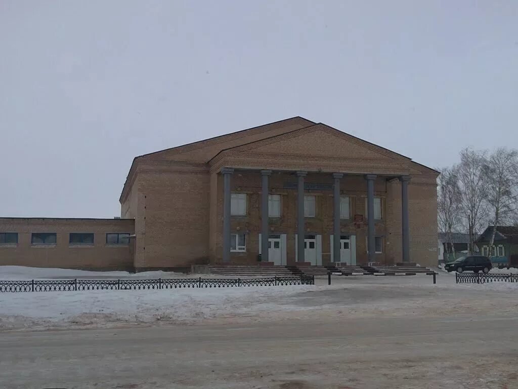 Пономаревка. Село Пономаревка Оренбургская область. Пономарёвка Оренбургская область школа. Оренбургский областной район Пономаревка. Поселок Равнинный Пономаревский район Оренбургская область.