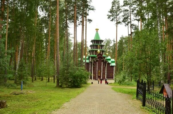 Монастырь ганина яма. Ганина яма свердловская область. Урочище ганина яма. Ганина яма шахта. Ганина яма екатеринбург памятник.