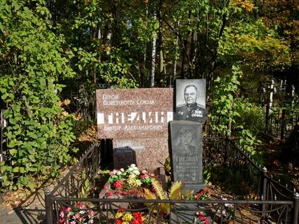 Богословское кладбище петербурга