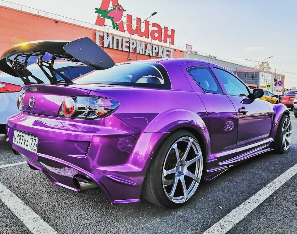 Тюнинг стоимость. Mazda rx8. Mazda RX 8 Purple. Mazda RX 8 фиолетовая. Mazda rx8 розовая.