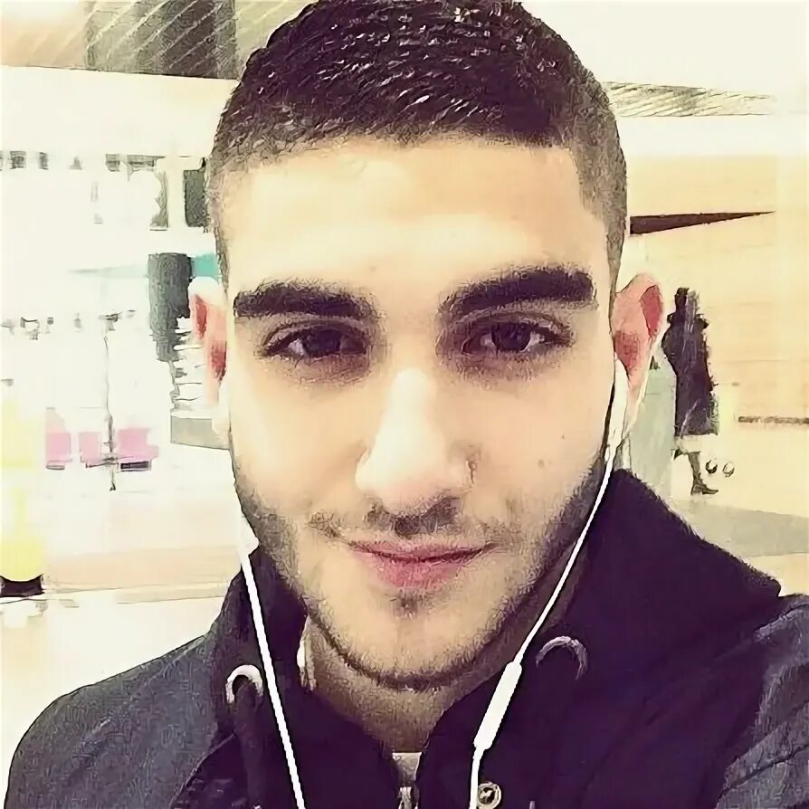 Армяне 20. Красивые парни армяне. Шуши армянки 19 век. Армянские фидаины 1915 года. Фидаины армения 1915.