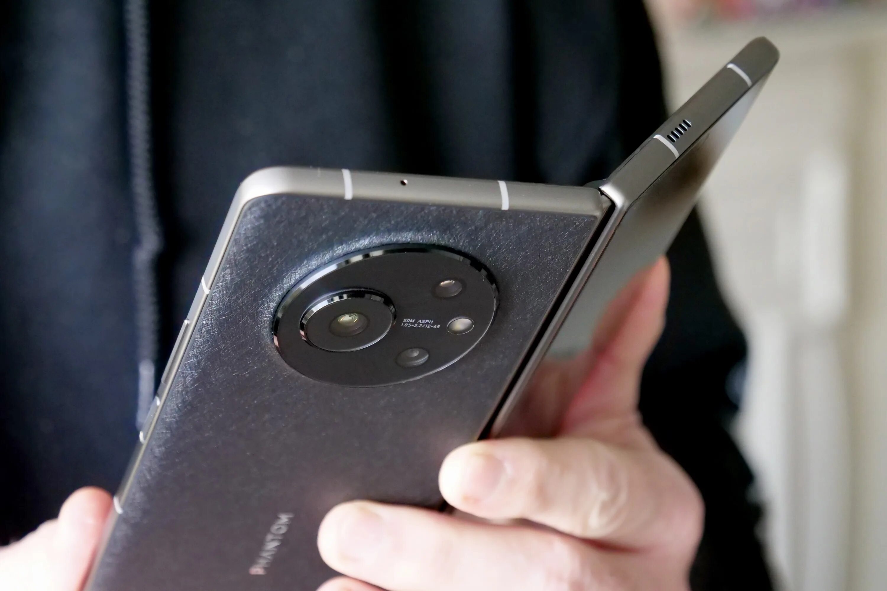 Смартфон tecno phantom v flip 8. Смартфон tecno phantom v flip 8