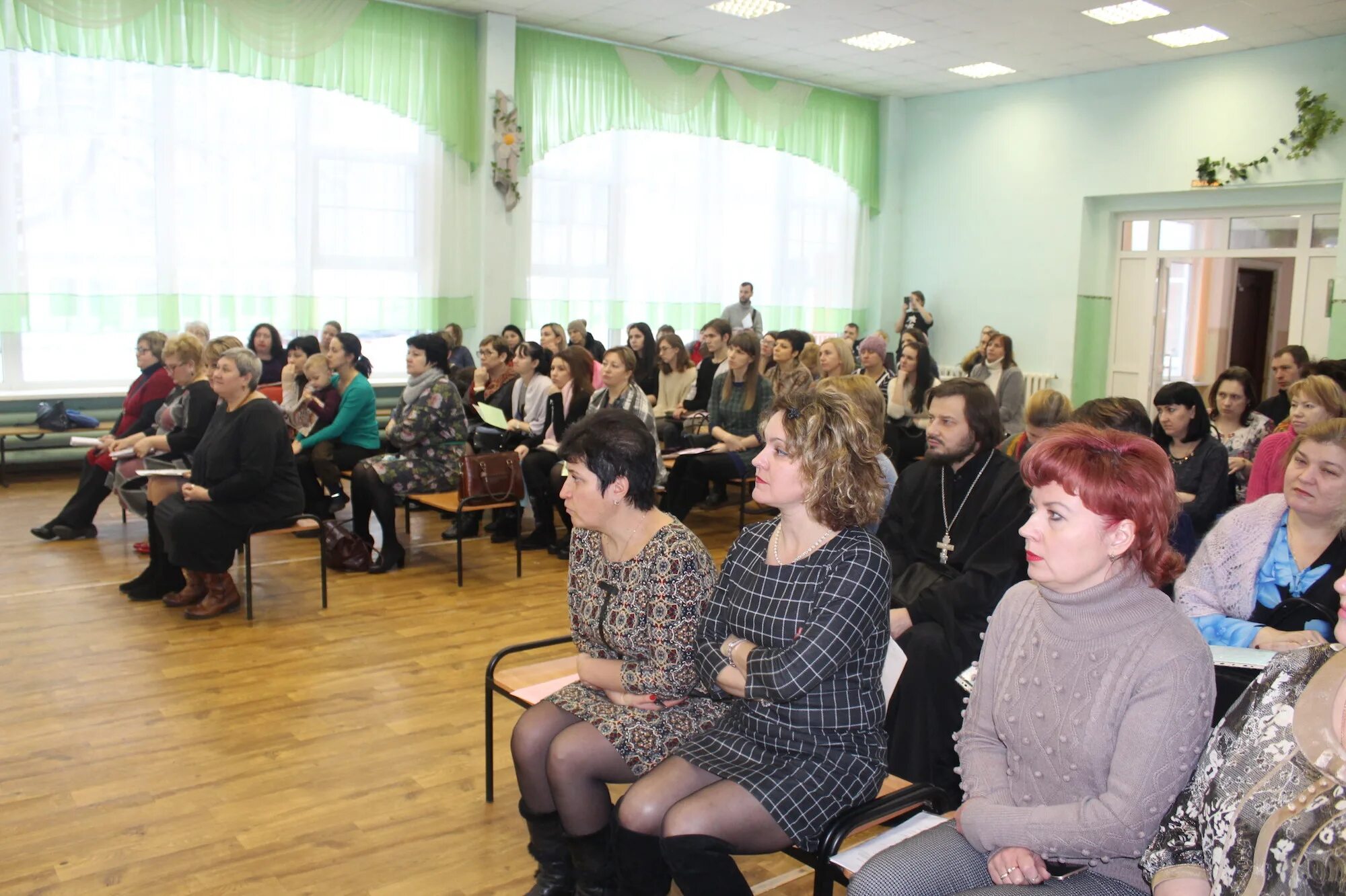10 школа коломна. Школа 10 коломна. школа 10 коломна учителя. десятая школа 10 коломна.