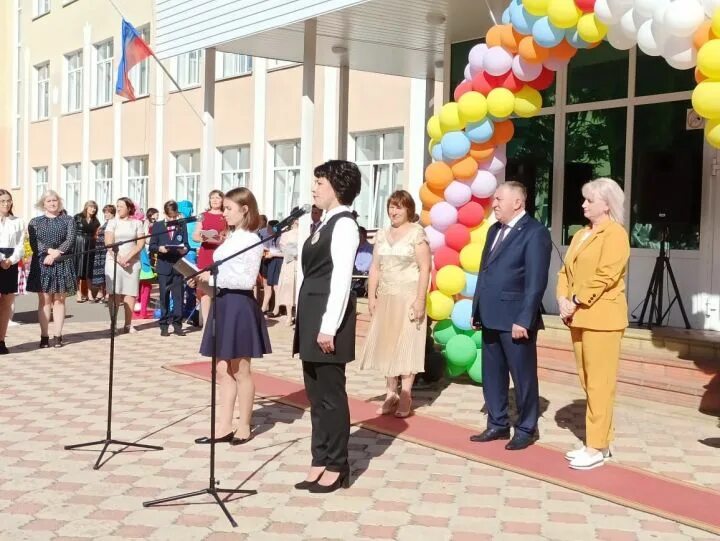 Гимназия 3 королев. Учителя 11 гимназии одинцово. Состав 11 гимназия. Гимназия 11 гармония новосибирск. Гимназия 11 гармония новосибирск учителя.