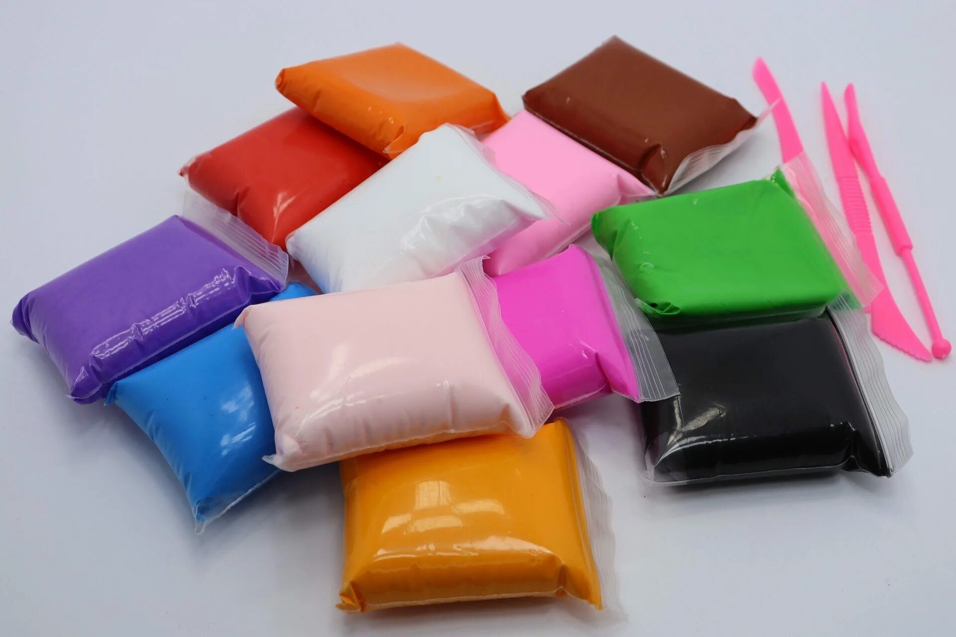 пластилин луч классика 24 цв. разноцветный пластилин. пластилин супер легкий 12 цв. пластилин. лёгкий пластилин.