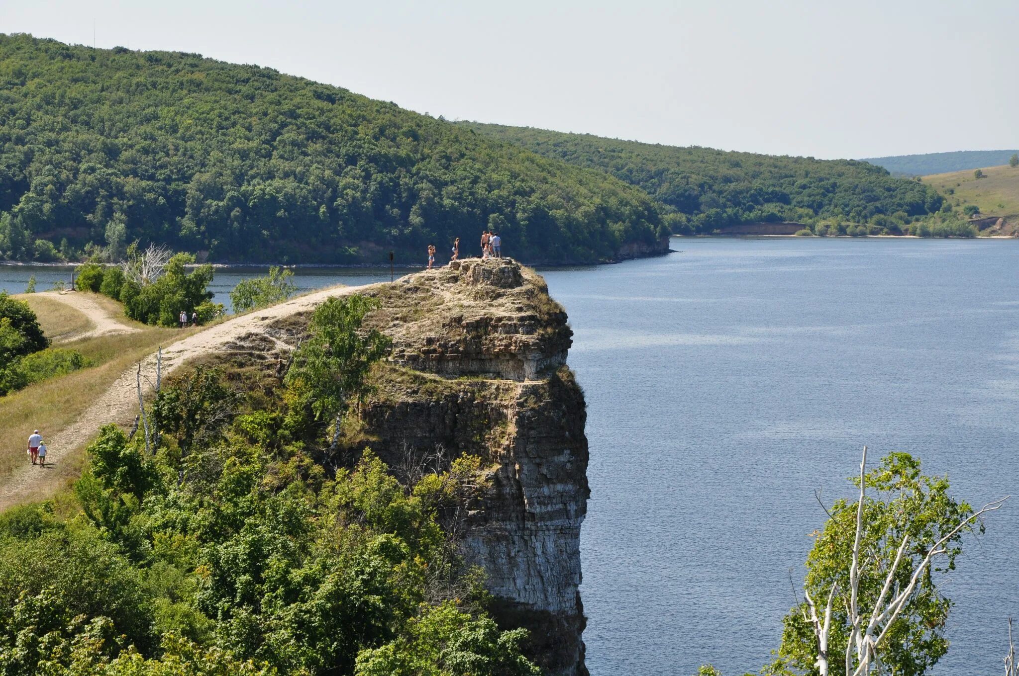 Жигулевские горы ширяево. Хоровод жигулевских гор. Приволжская возвышенность жигулевские горы. Ширяево гора стрельная. Жигулевских горах закрыты.