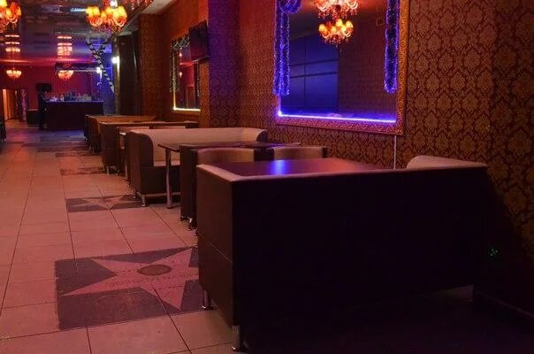 Кафе арцах енакиево. Кафе енакиево. Полоса енакиево суши. Кафе енакиево. Велюр енакиево ресторан.