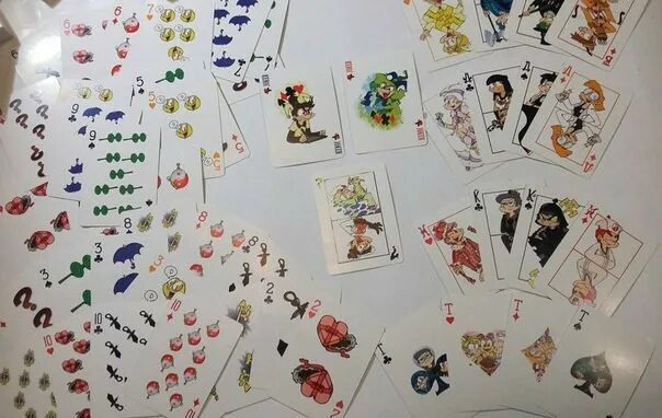 Картинка тринадцать карт. 13 карт карты. колода карт 13 карт. 13 карт герои в картах. игральные карты по 13 карт.