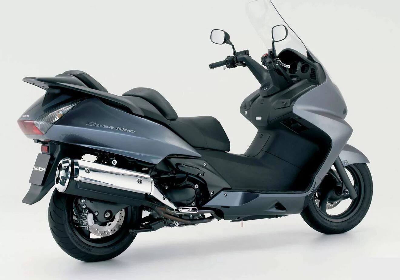 Сильвер 400. Honda silverwing 400. honda silver wing. сильвер винг 400. хонда silver wing 400.