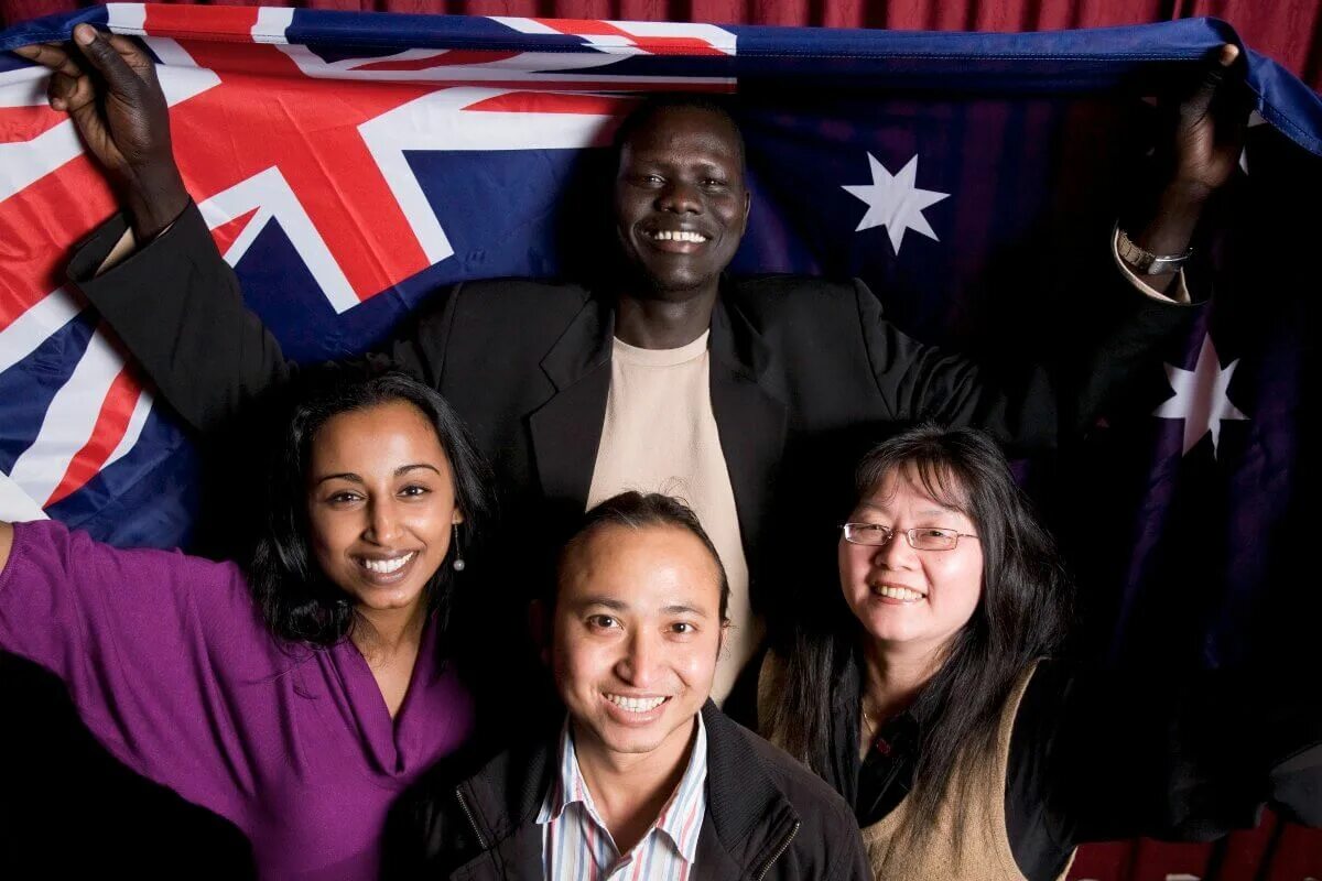 Австралия люди. Современное население Австралии. Современные австралийцы. Иммигранты в Австралии.