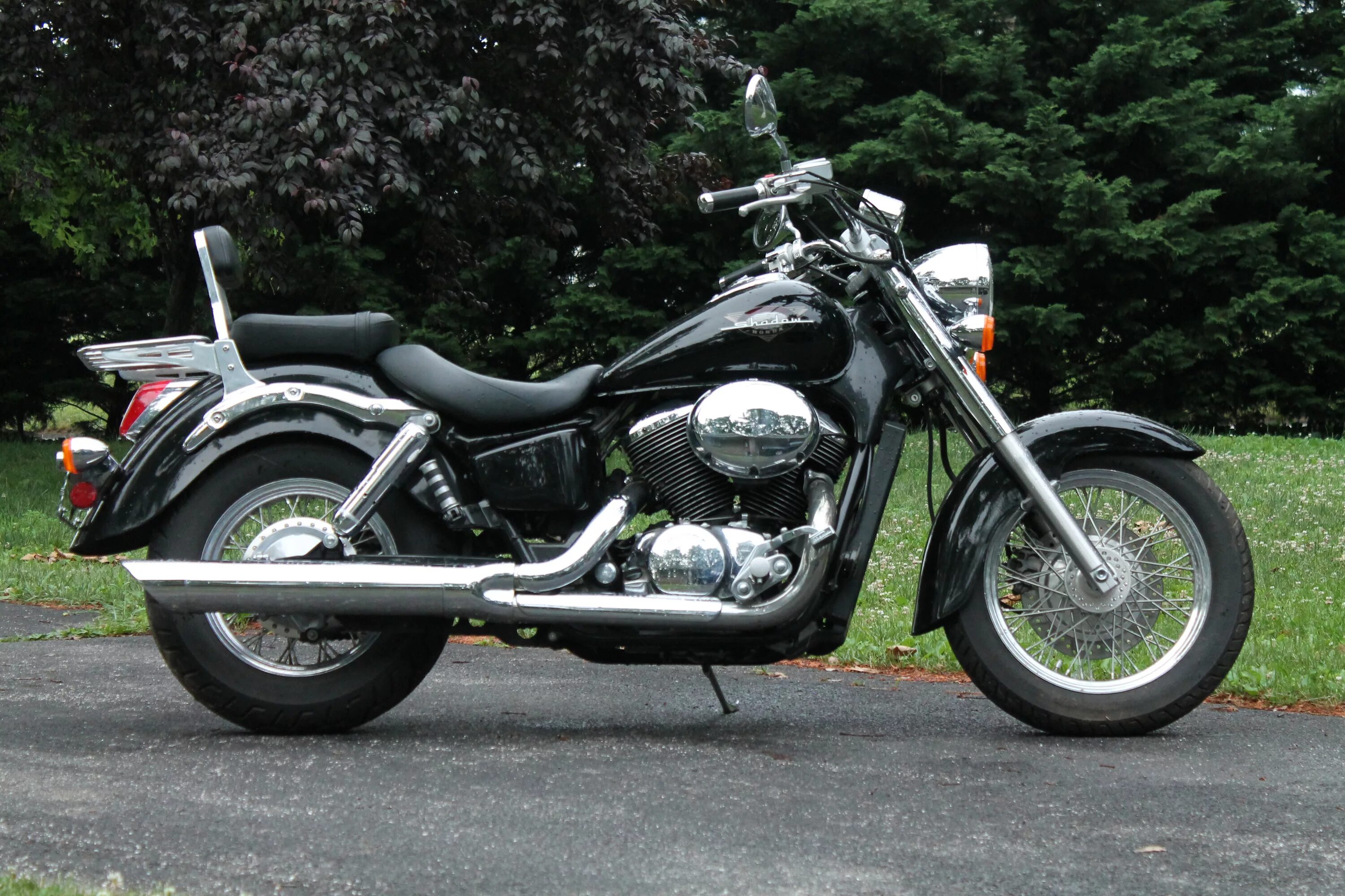 Honda vt shadow. Honda Shadow 750. Honda Shadow 750 Ace. Honda шадов 750. Honda Shadow 750 1998.