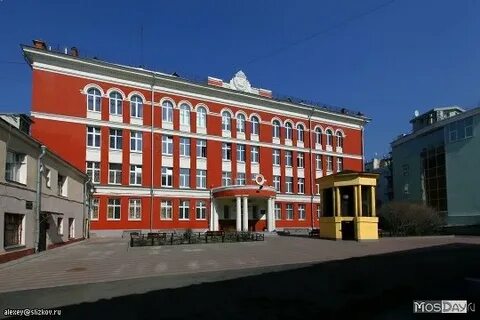 Школа ул большая