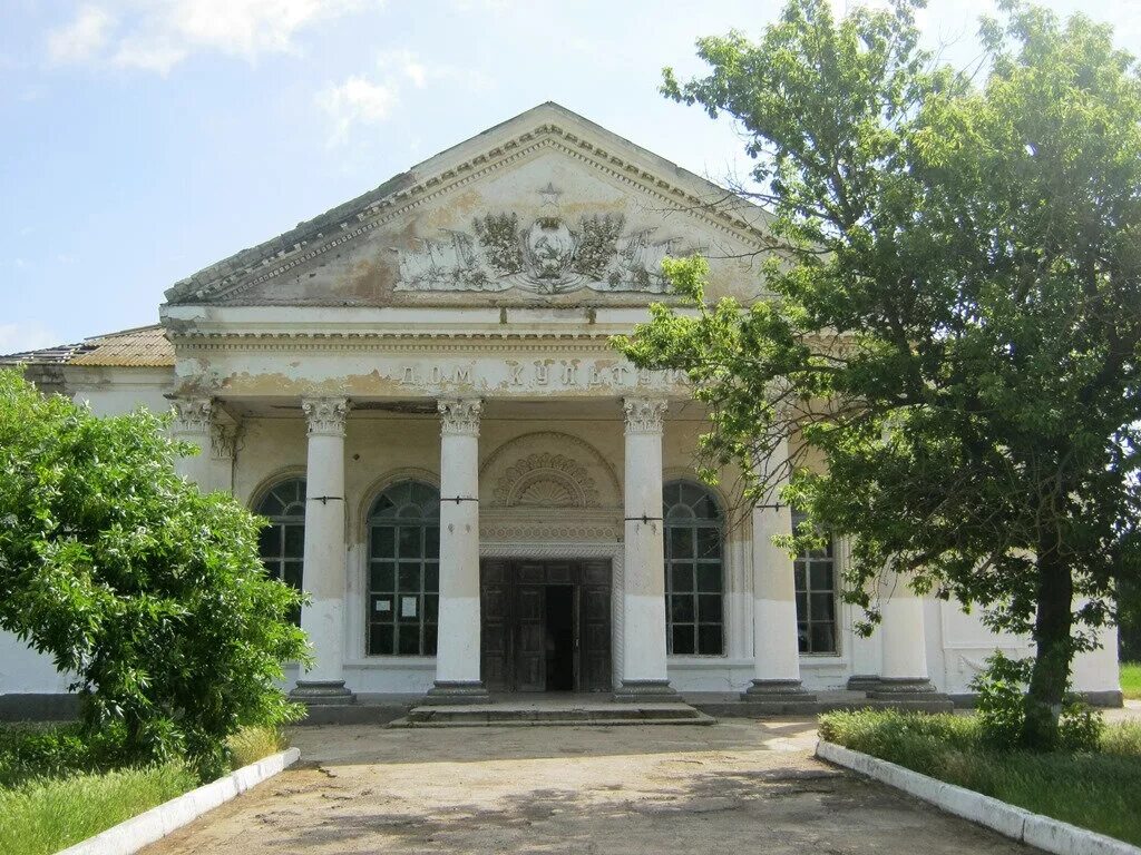 дворец культуры шебекино. фасад завода рэз рига. дк алтайсельмаш рубцовск. село протасово ржаксинский район. организационная структура управления учреждением культуры.