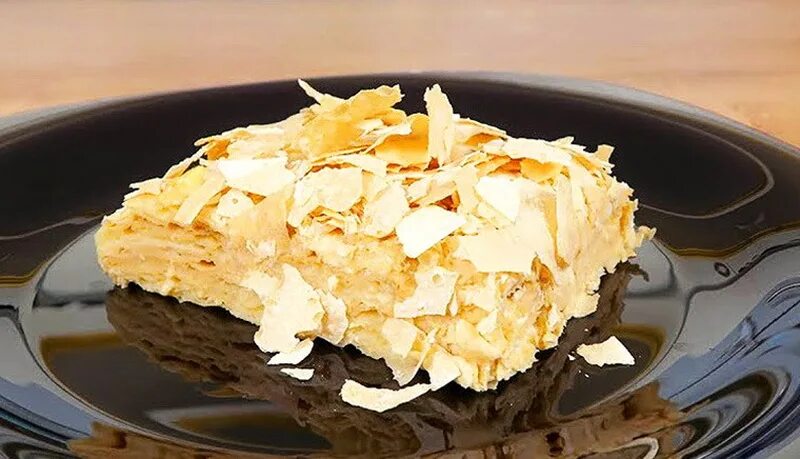 Наполеон из фило. Тесто фило торт наполеон. Торт российский. Наполеон с тестом фило. Наполеон из фило.