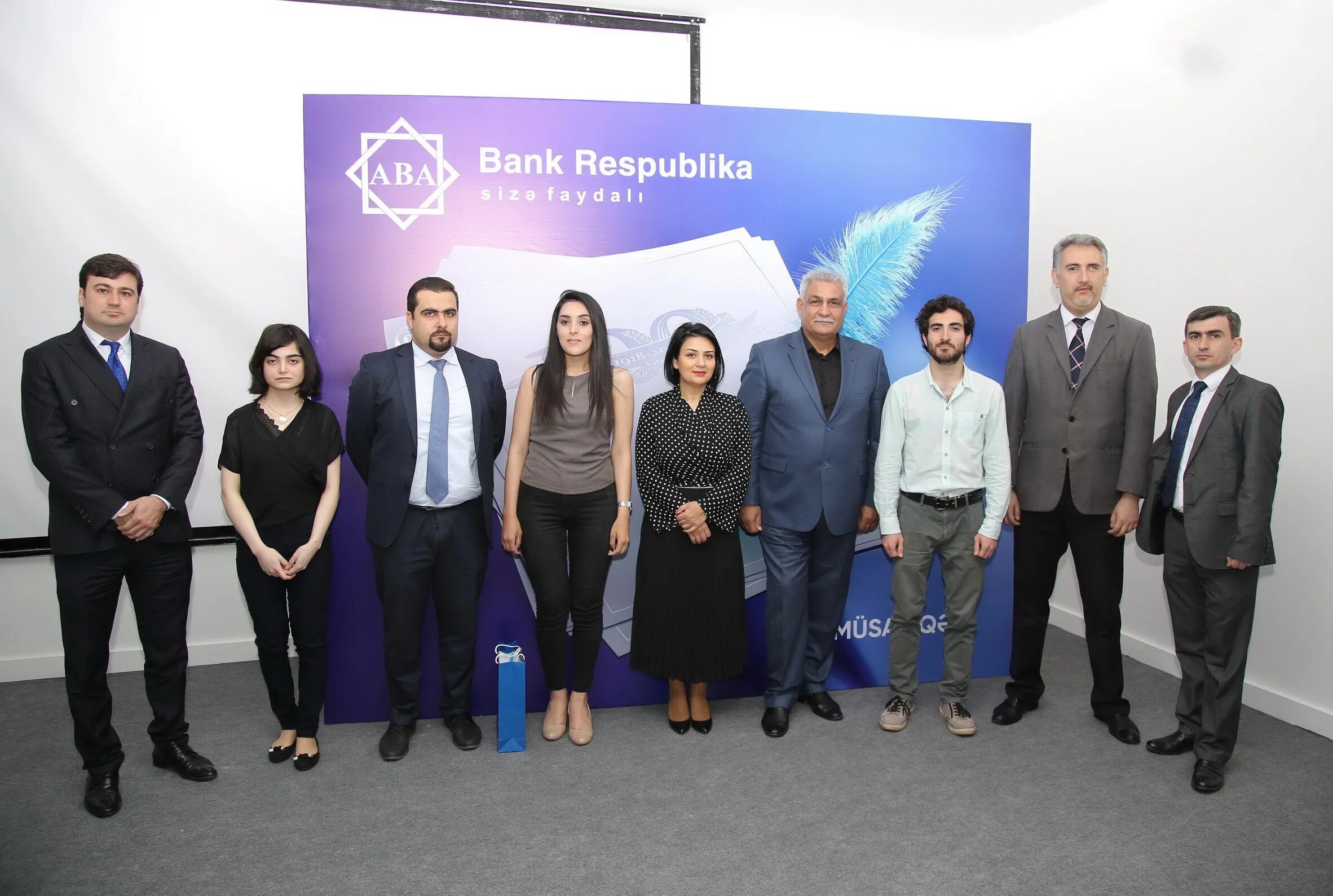 Respublika. Bank Respublika. Bank Respublika Azerbaijan. Xalq Bank Respublika. Bank Respublika Nerimanov.