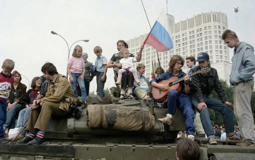 События августа москва