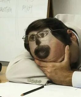 Делал вид что сплю жена