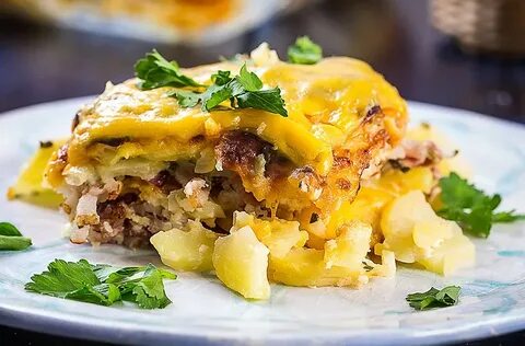 Картофель с фаршем и грибами в духовке