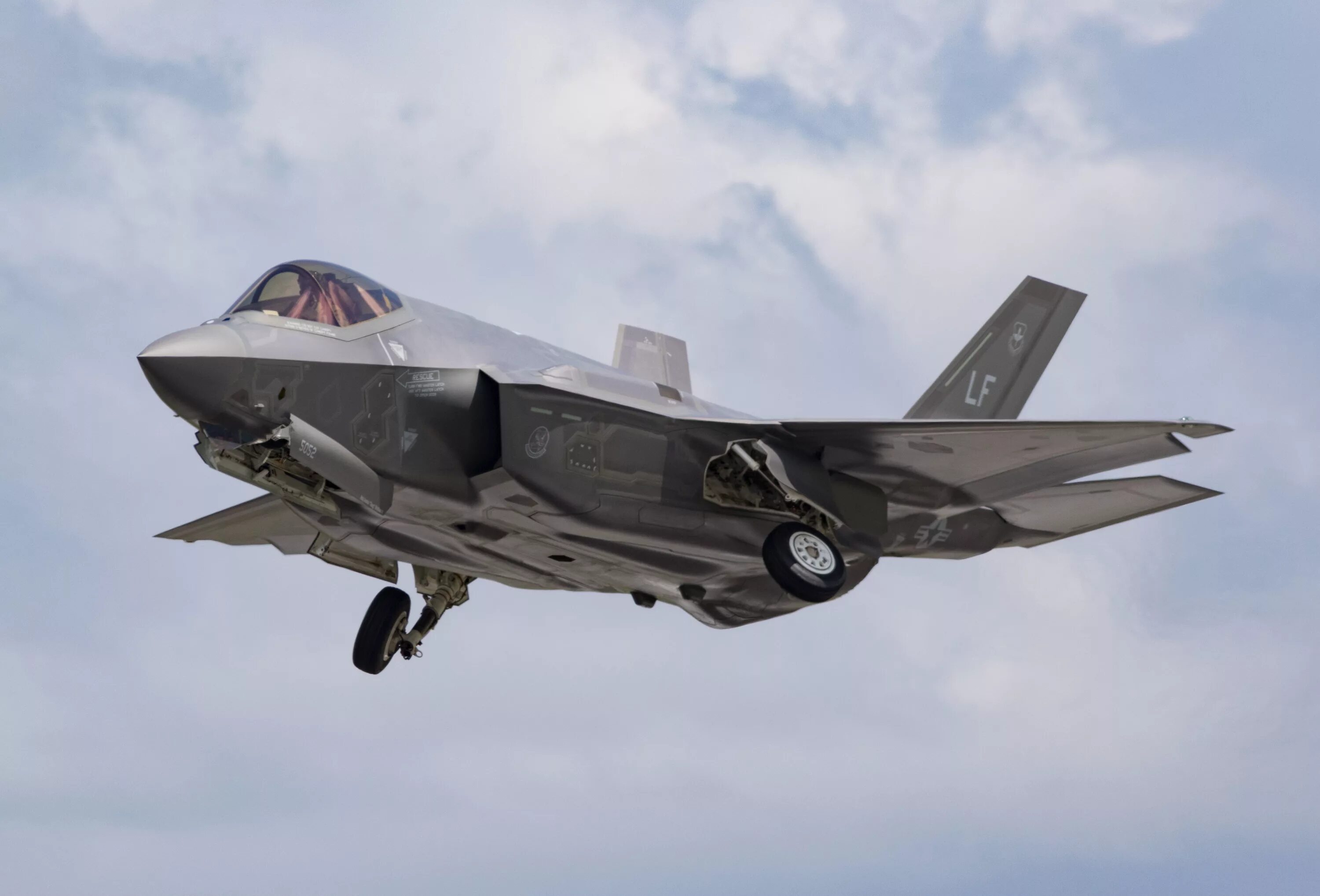 35 lightning ii. Ф 35 лайтинг 2. f-35 самолёт. f 35 lightning. martin f-35 lightning ii.