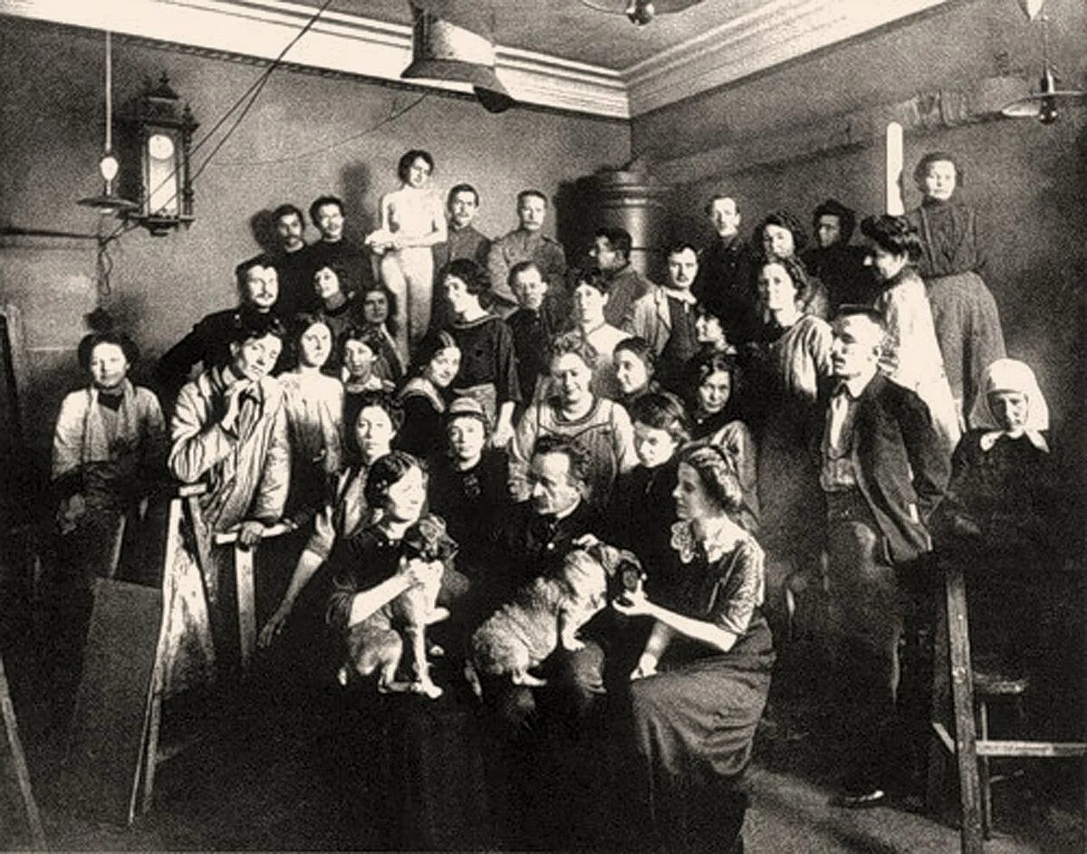 Училище 1905. Сельская школа. Императорская академия художеств репин ученики. 19th century school photo. Старинная школьная форма.