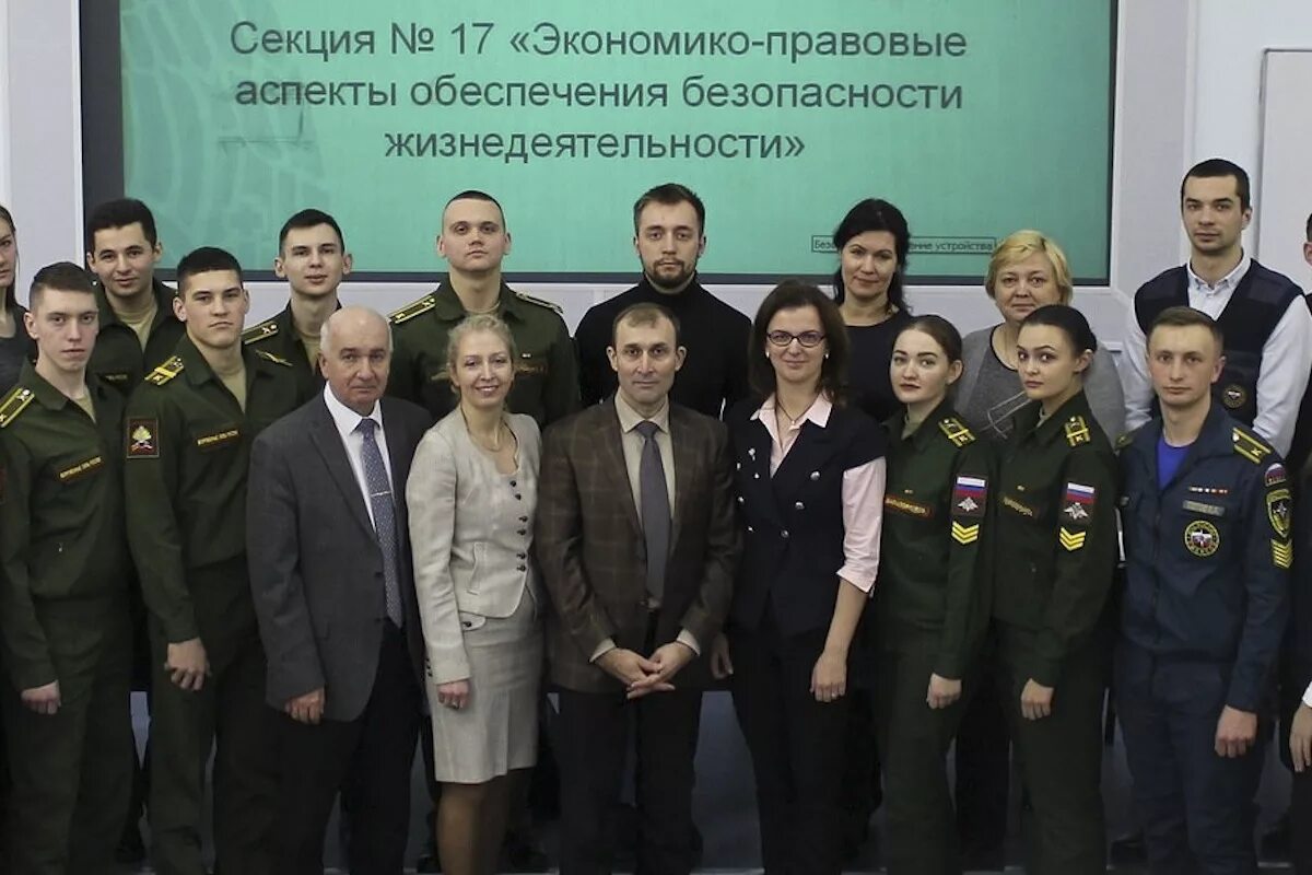 Военный финансово-экономический институт. Вумо финансово-экономический факультет. Вумо финансово-экономический факультет. Военный университет. Курсанты военного университета министерства обороны рф.