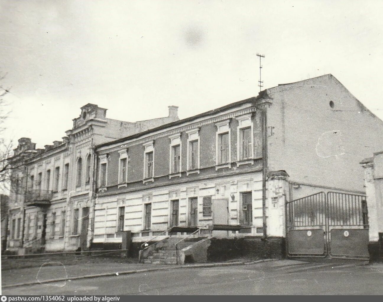 Гоголя 45 пивзавод. Пивзавод Московская площадь. Пивзавод 1901. Рыльский пивзавод.