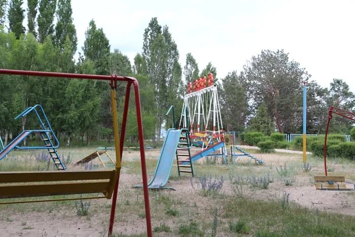 Лагерь на иссык куле. Барчин иссык-куль. дол дзержинец чок тал. иссык куль лагерь. иссык куль пансионат дзержинец.