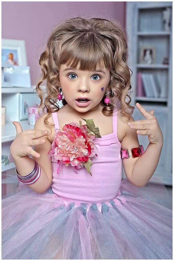 Candy modeling