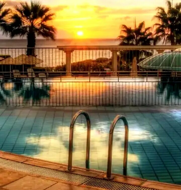 Sunset pool