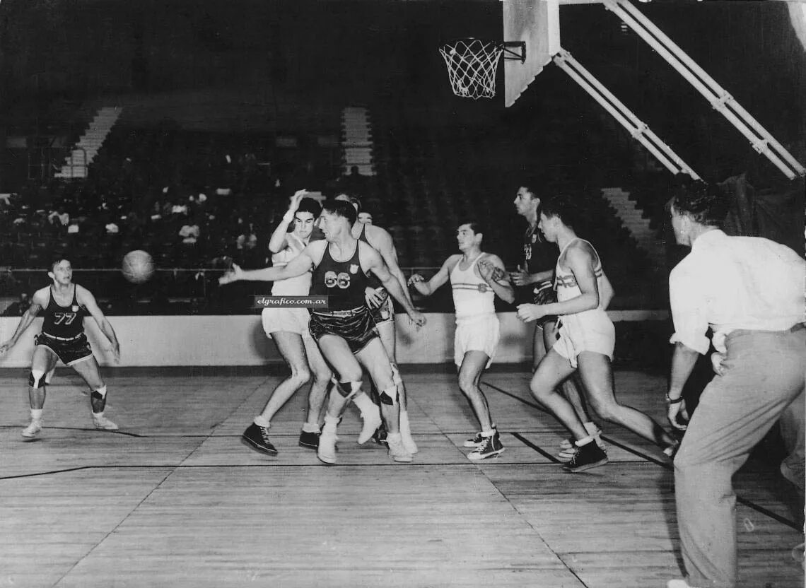Летние олимпийские игры 1948. Сент Луис 1904 баскетбол. Олимпийские игры 1904 баскетбол. Баскетбол на Олимпийских играх 1936. 1936 Год Олимпийские игры баскетбол.