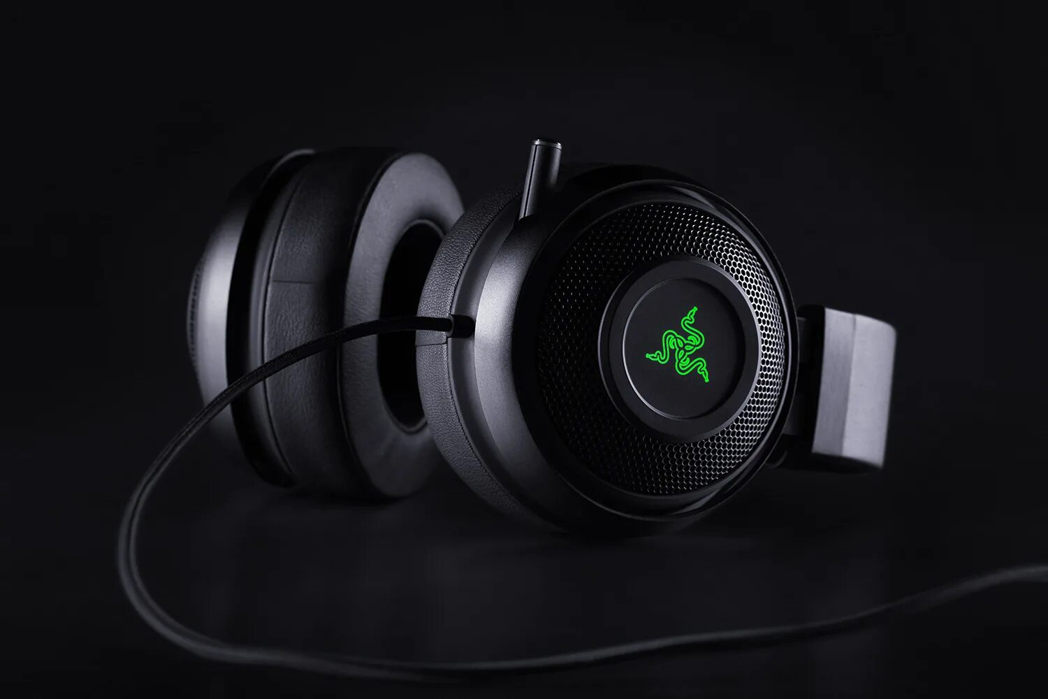 Razer kraken x купить. Наушники Razer Kraken 7.1 v2. Наушники Razer Kraken Pro v2 Black. Наушники Razer Kraken Pro v2. Наушники рейзер Кракен 7.1.