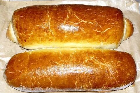 Рулет из дрожжевого теста с творогом