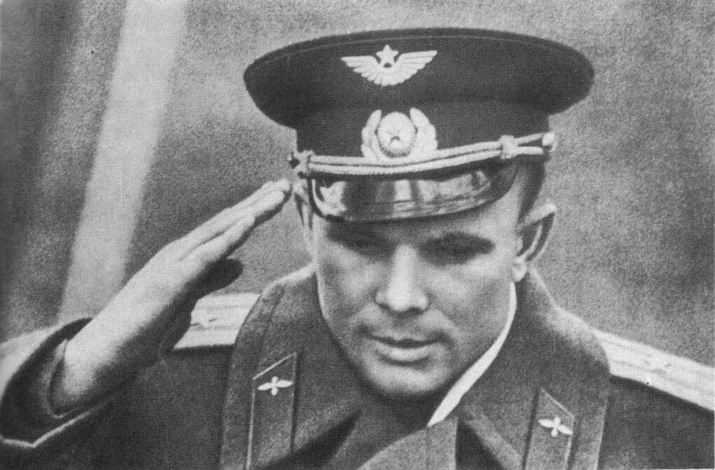 Сколько сегодня лет юрию гагарину. Сколько сегодня лет юрию гагарину