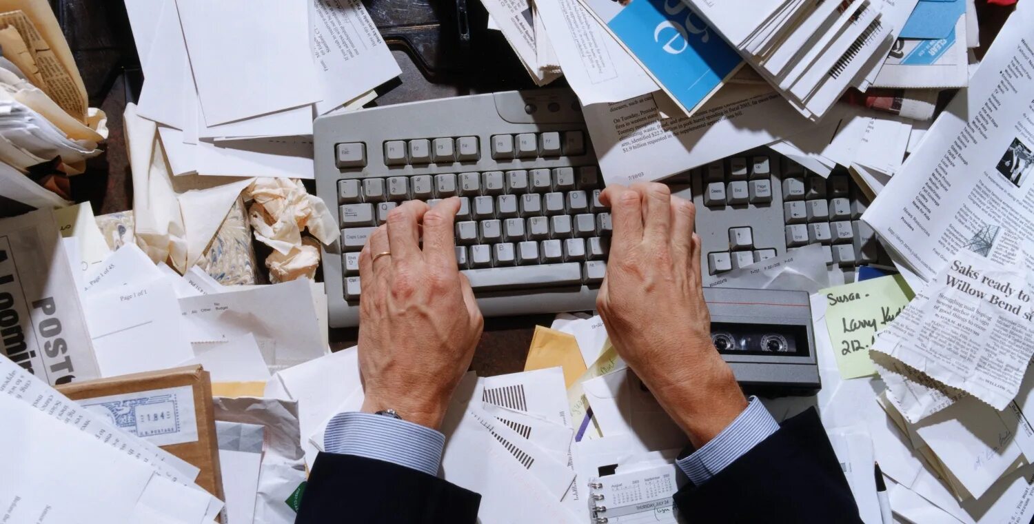 Attached picture. Disorganized. unorganized или disorganized. disorganized attachment picture bw. organized business and unorganized business.