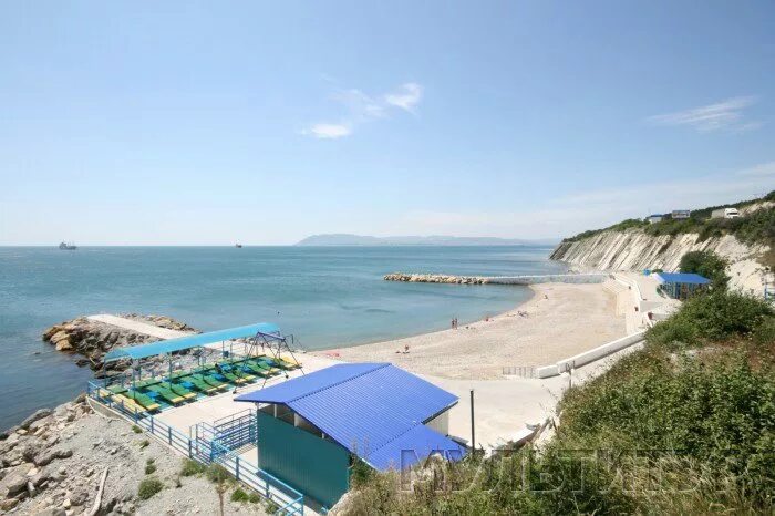 Пляж виктория кабардинка. Пансионат виктория кабардинка. Геленджик кабардинка море. Пляж возле пансионата кабардинка. Пляж санатория виктория в кабардинке.