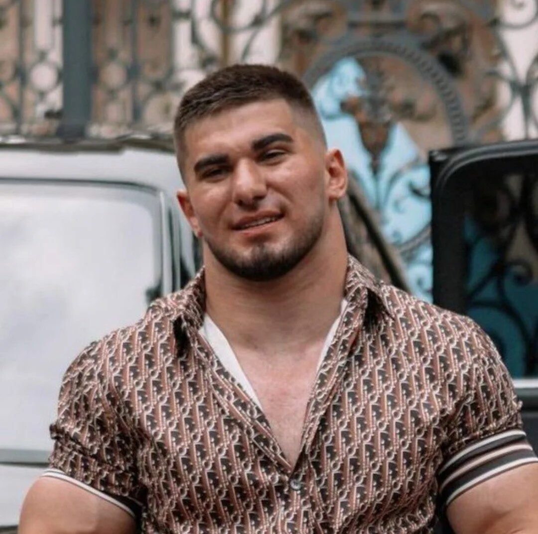 Чеченский халк асхаб. Асхаб тамаев. Абхаз тамаев. Асхаб тамаев рост. Асхаб тамаев.