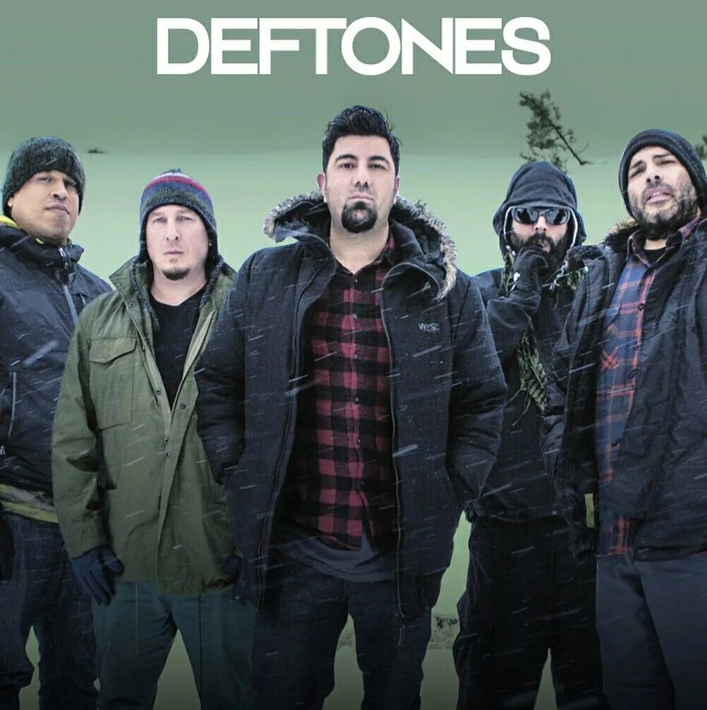Группа Deftones. Deftones солист. Группа Deftones 2022. Deftones участники группы.