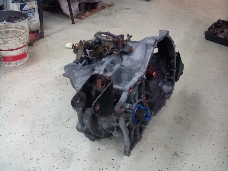 Коробка эво. Мкпп mitsubishi 4g63. Mitsubishi evo transmission. Коробка на шестерке. 6.