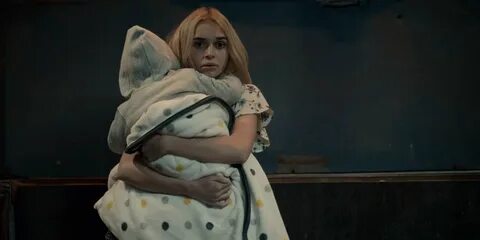 Никки Румель в роли Джорджии-подростка.