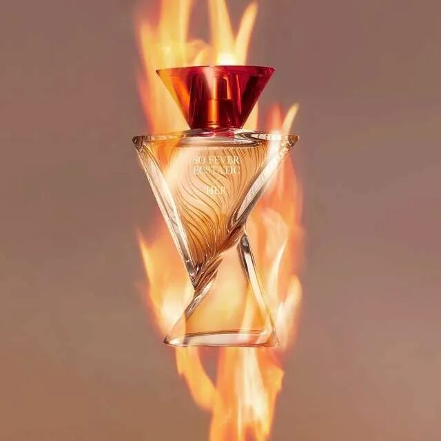 42835 орифлейм туалетная вода. Туалетная вода so fever him орифлейм. Oriflame духи so fever her. Орифлейм парфюм женский февер. Валдбериес интернет магазин so fever esclatic.