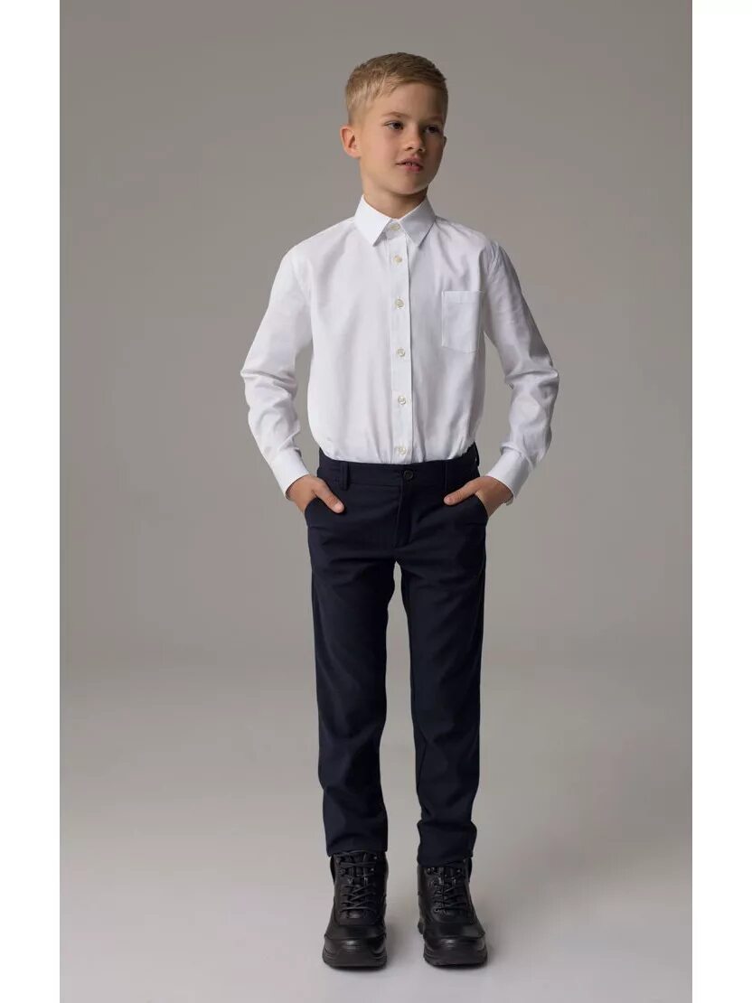 Плотный мальчик. Школьные брюки для мальчика. Школьные штаны для мальчиков. Плотные школьные брюки для мальчика размер 152. Брюки со стрелками с подтяжками на мальчика.