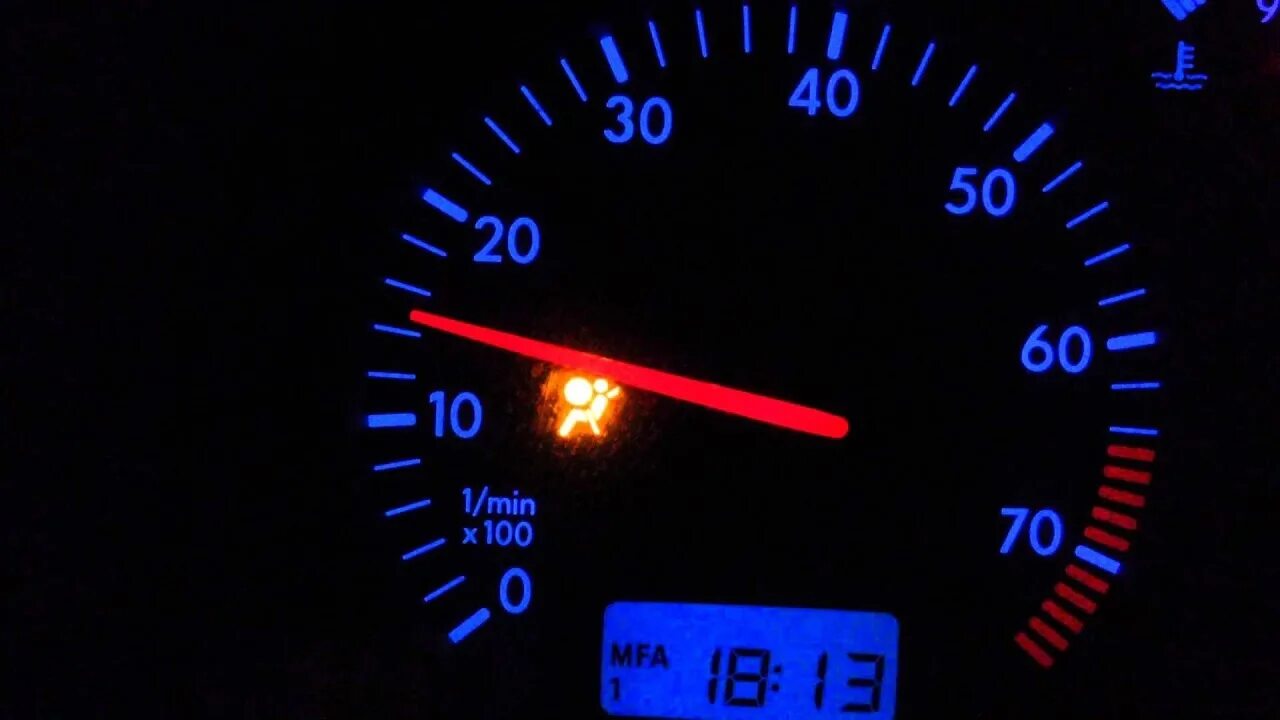 Тойота аурис плавают обороты. 3. 1g fe регулировка холостых. Ваз 2110 глохнет на холостом ходу инжектор 8 клапанов причины. Холостой ход.