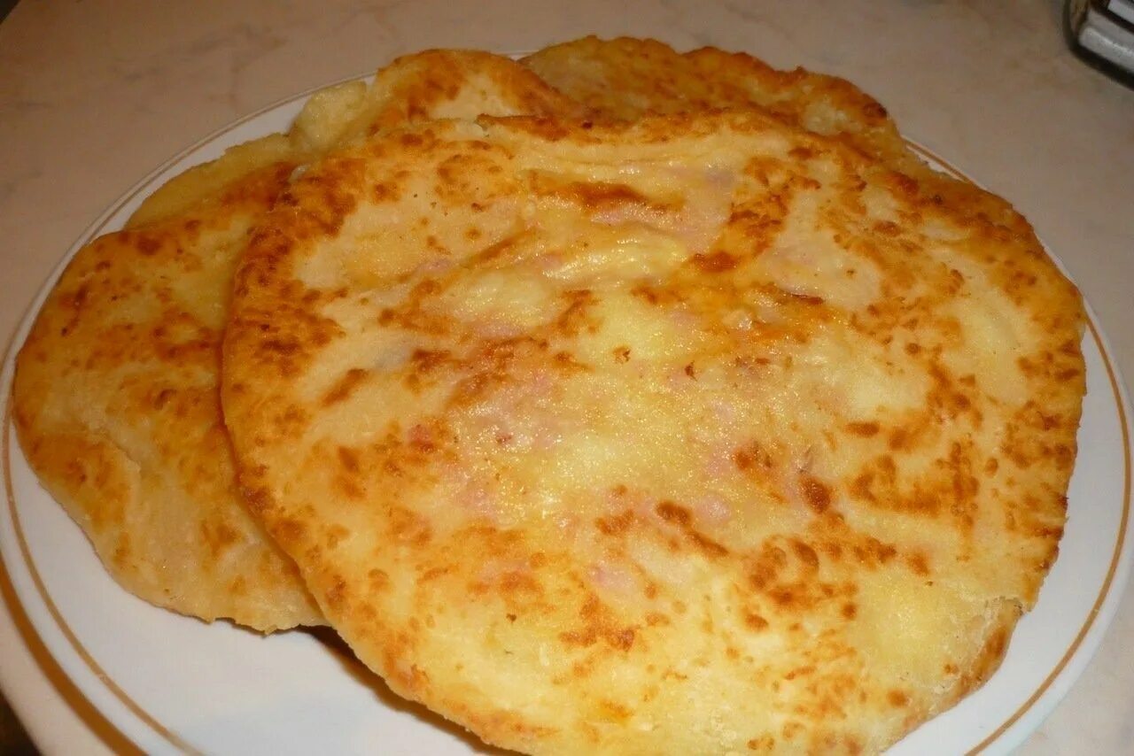 Лепешка с сыром на сковороде кефире