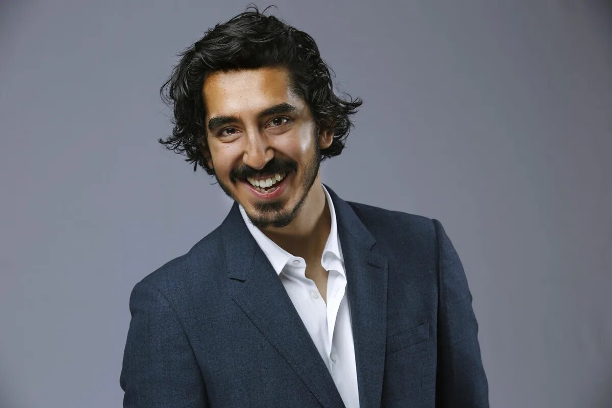 Патель. Дев патель. дев патель dev patel. дев патель 2025.
