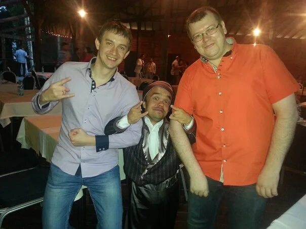 Узнай сколько людей носят фамилию Ларчуженков