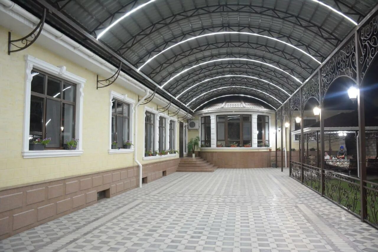 Крыша дома таразе
