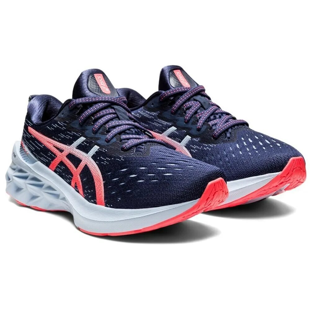 Asics кроссовки novablast. Асикс novablast2. ASICS кроссовки Novablast 2. ASICS кроссовки женские Novablast. ASICS Novablast 3.